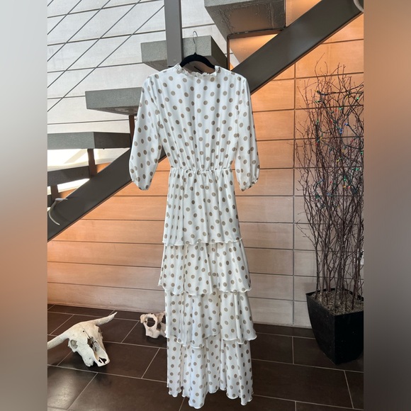 Phardi Maxi Dress - Picture 2 of 12